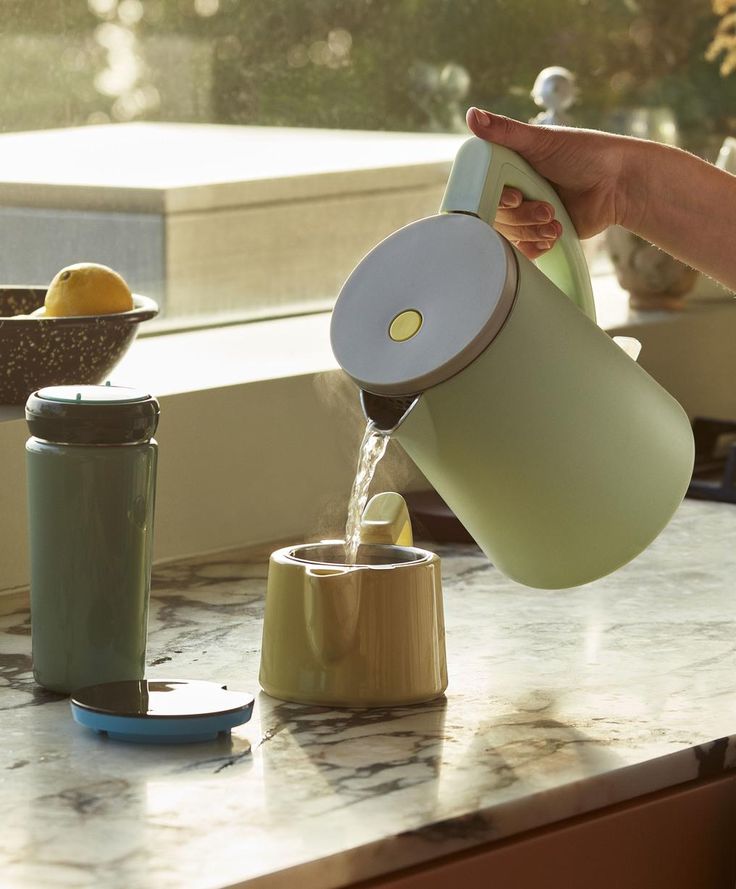 Electric Kettle 